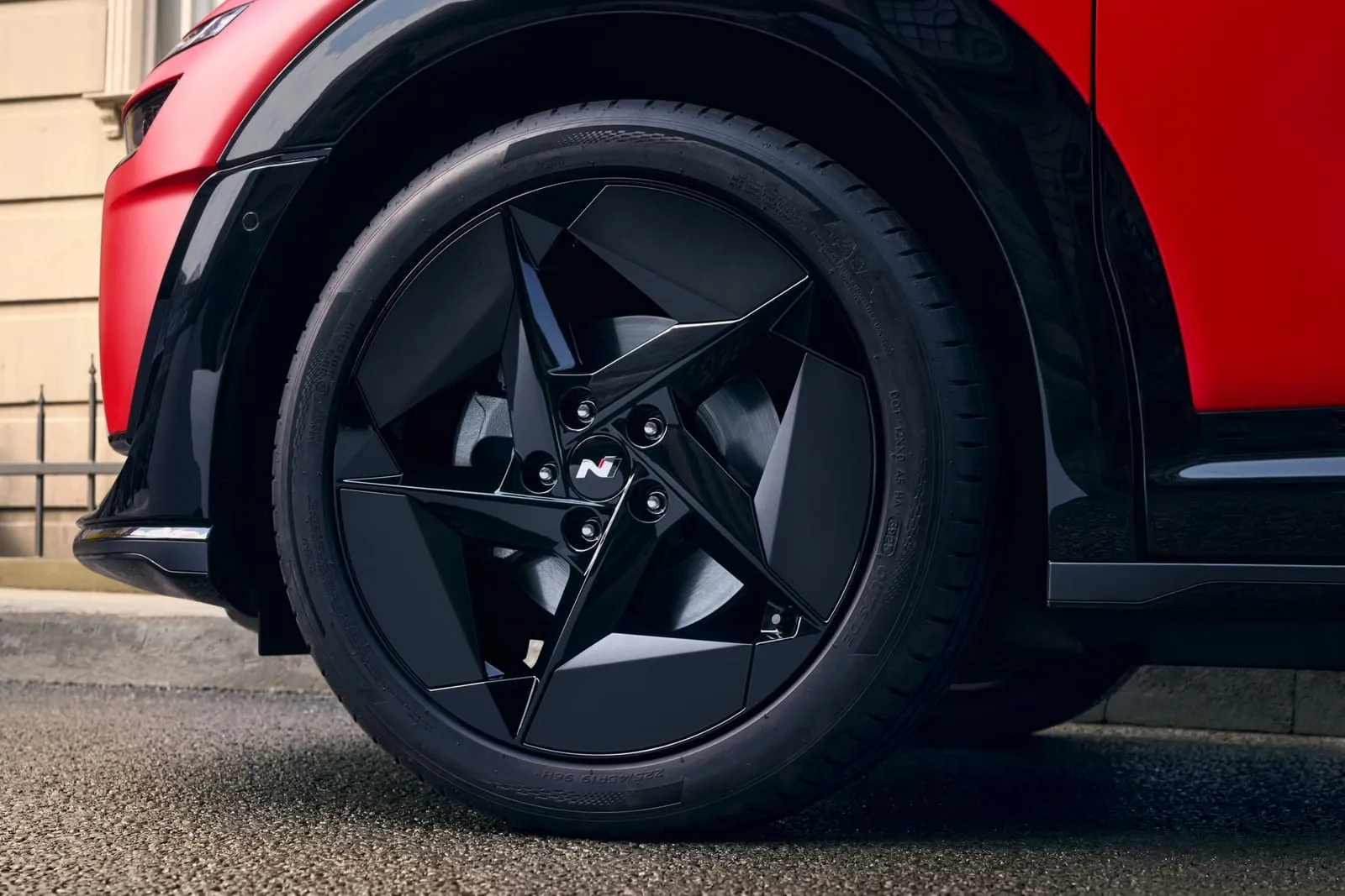Hyundai IONIQ 3 – Details 3