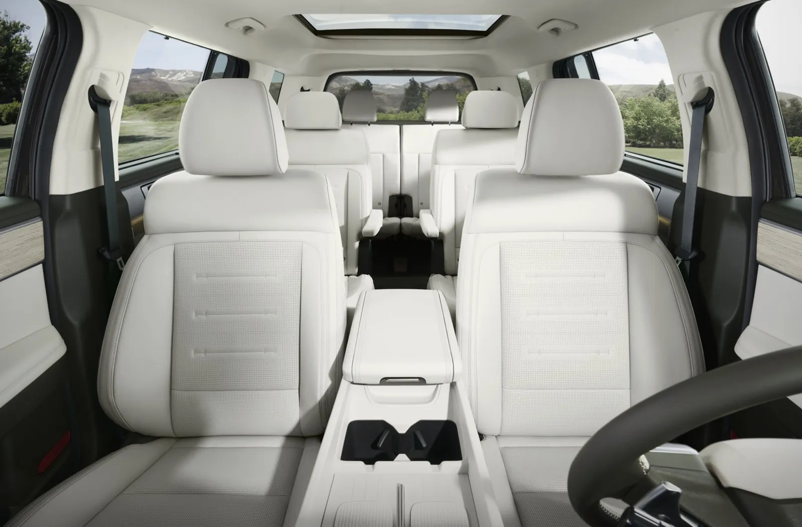 Hyundai SANTA FE – Interieur 2