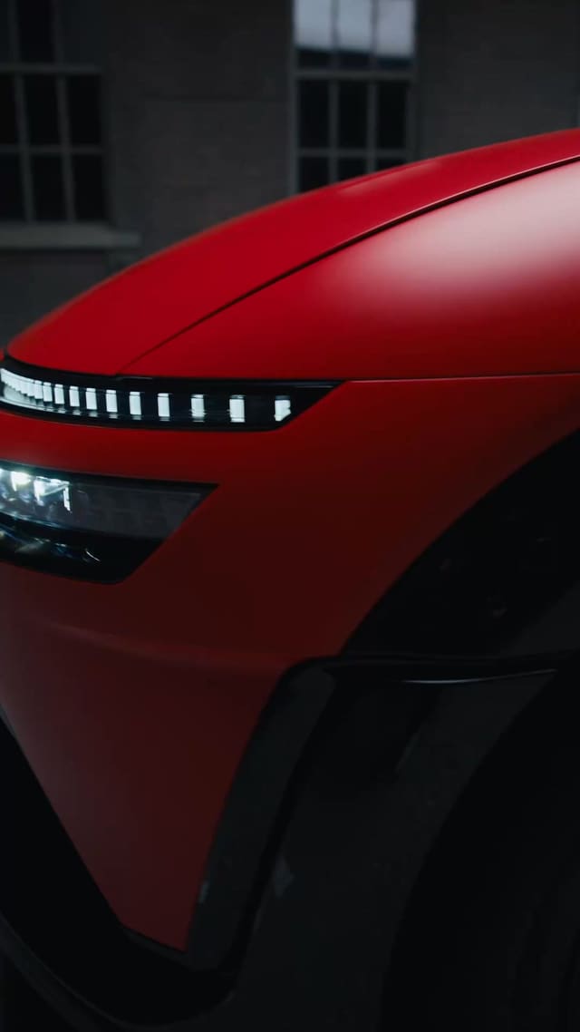 Was sagst du zum Design des IONIQ 3? 🎨⚡
Auf der Milan Design Week hat er alle Blicke auf …